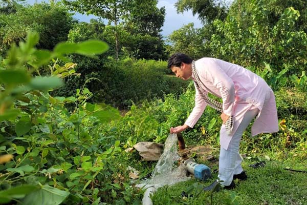 Tripura Ex-cm Visits Bio Village Project | Tripuratimes