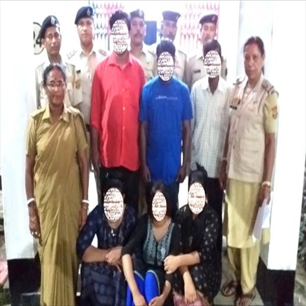 4 Bangladeshi Nationals One Tout 4 Fraudsters Arrested In Tripura ...